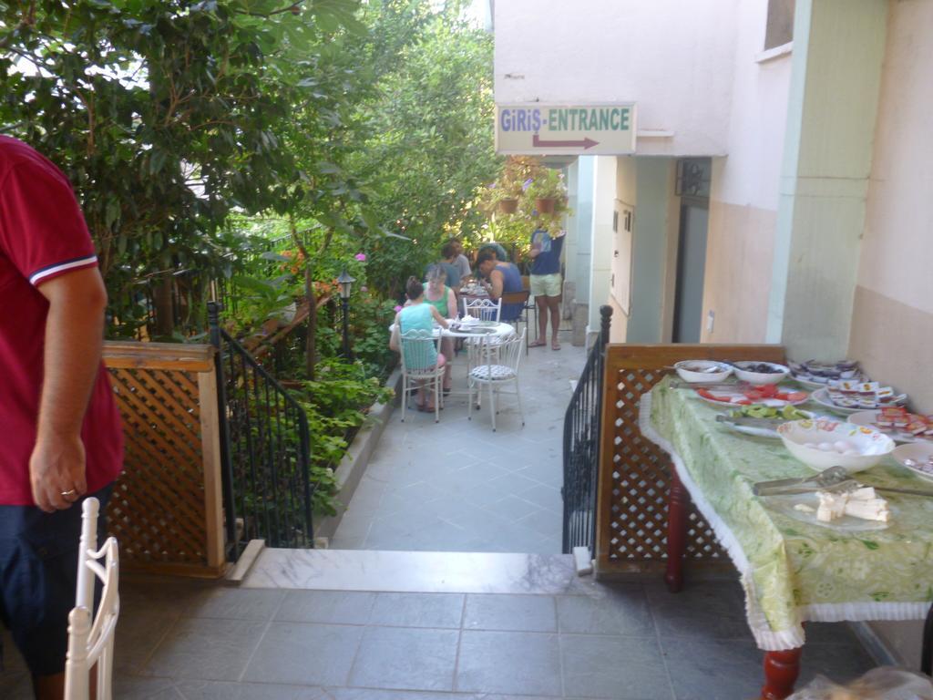 Cicek Hotel & Apartments Fethiye Esterno foto