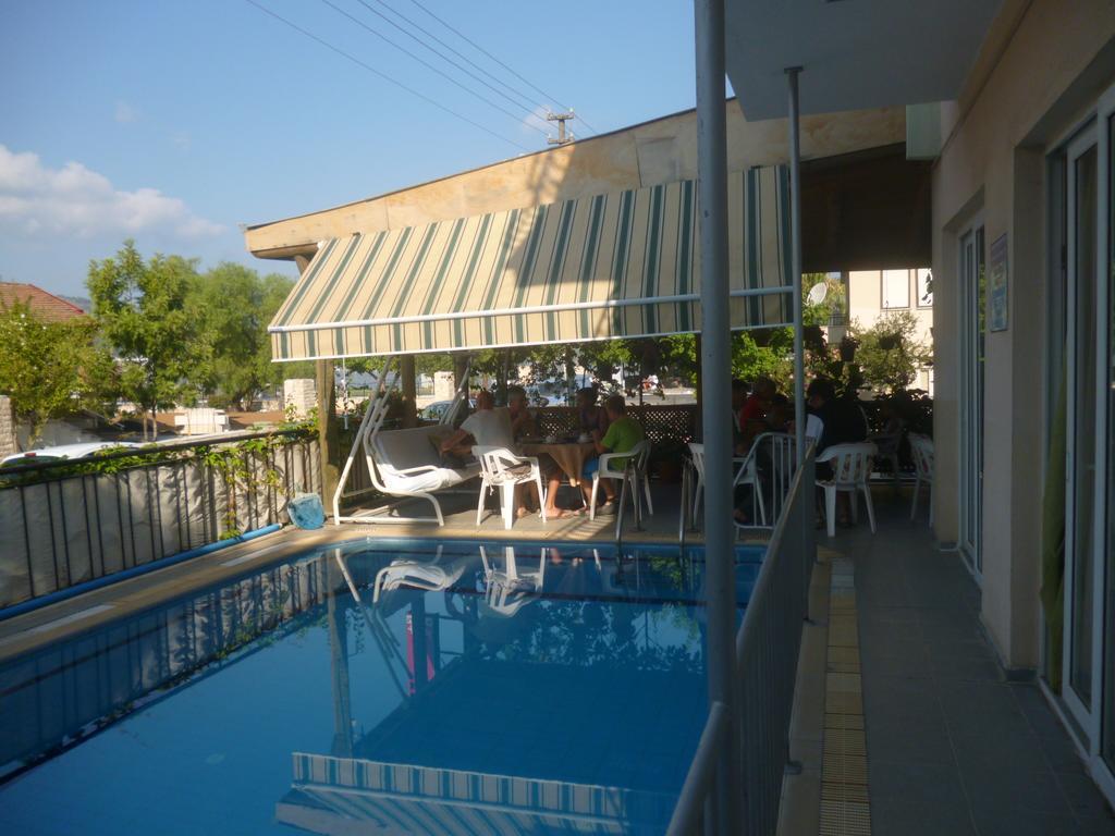 Cicek Hotel & Apartments Fethiye Esterno foto