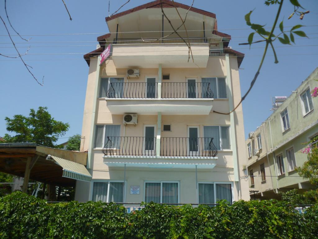 Cicek Hotel & Apartments Fethiye Esterno foto